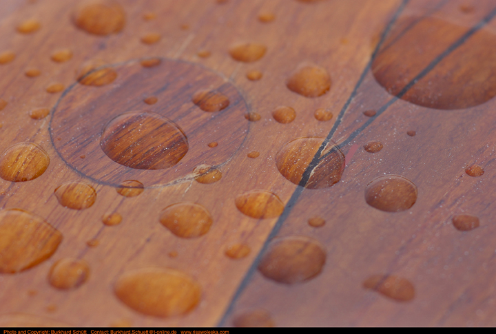 011 Tropfen und Zimmermannskunst.jpg