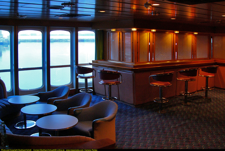 039 Bar International.jpg