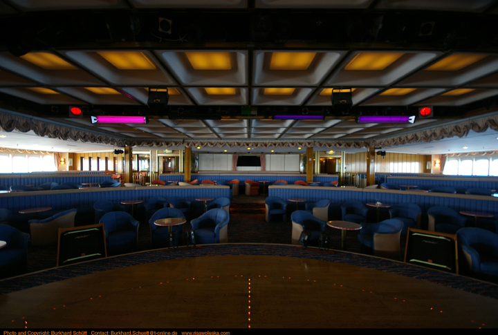 040 Musiksalon International.jpg