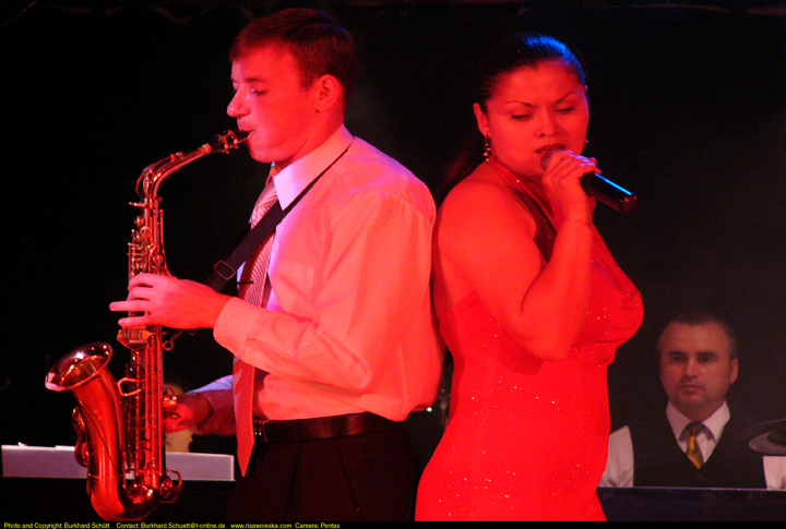 Entertainment 006.jpg