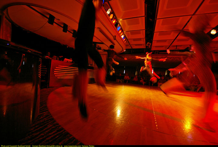 Entertainment 010.jpg