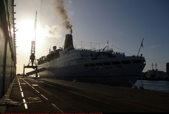 Port of Call 001.jpg