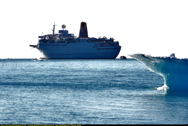 Port of Call 019.jpg