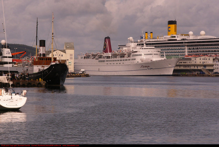 Port of Call 022.jpg