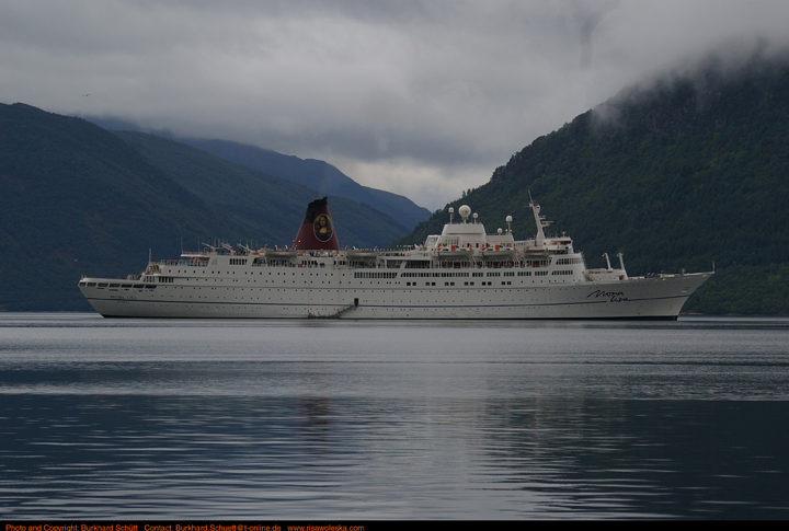 Port of Call 039.jpg