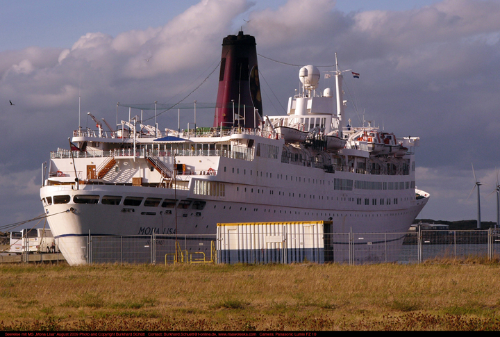 Port of Call 042.jpg