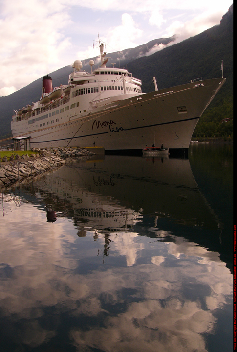 Port of Call 053.jpg