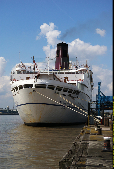 Port of Call 057.jpg